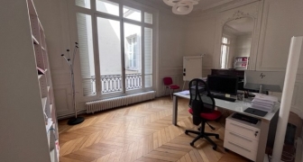 Sous-location d'un beau bureau au 22 rue la Boétie 75008 - Métro Miromesnil (copie)